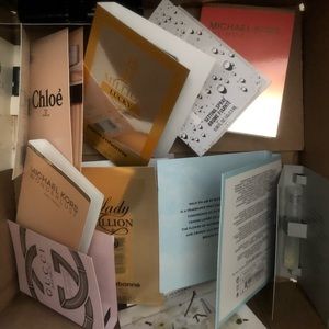 Assorted box of makeup TSA ✈️ favorites 2020🎁